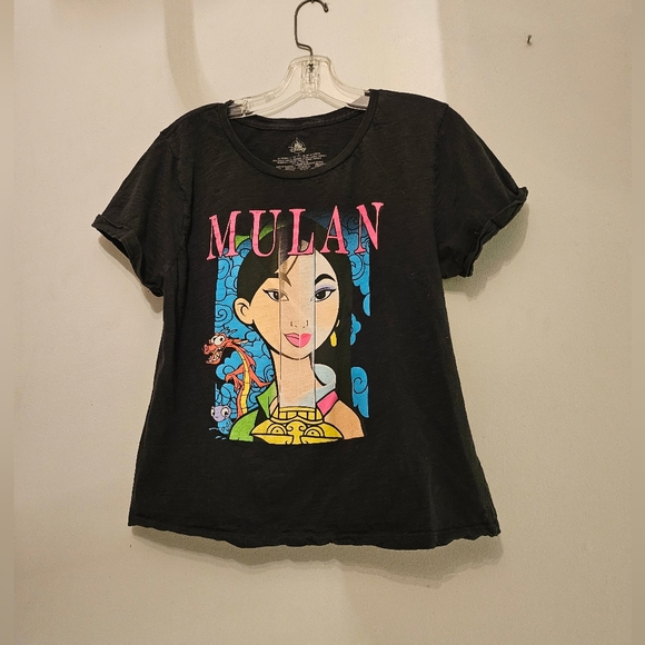 Vintage Disney's Mulan Graphic T-shirt | Size Medium - Picture 4 of 6